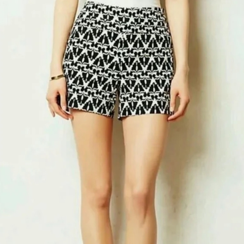 Anthropologie Cartonnier High Waist White & Black Patterned Shorts
